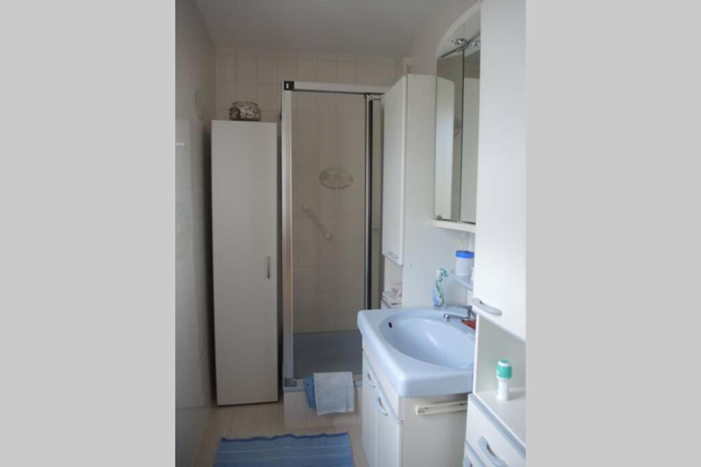 Apartement Am Kirschbaum Mommenheim Exteriör bild